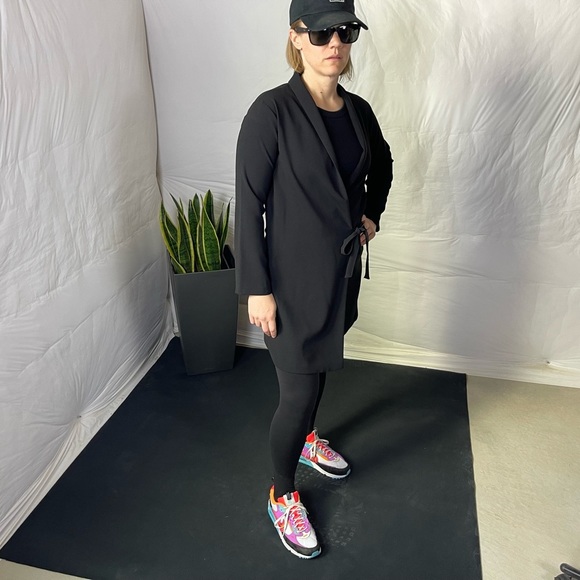 Zara Black Draw String Jacket - Picture 3 of 10